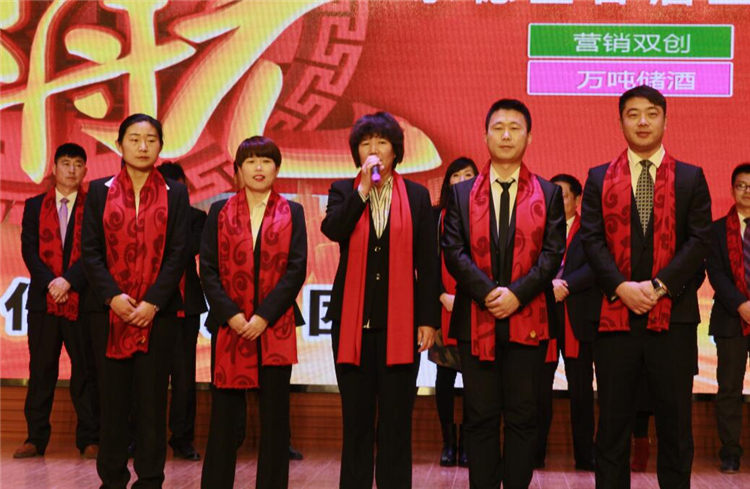 18年元旦晚会 (6).jpg